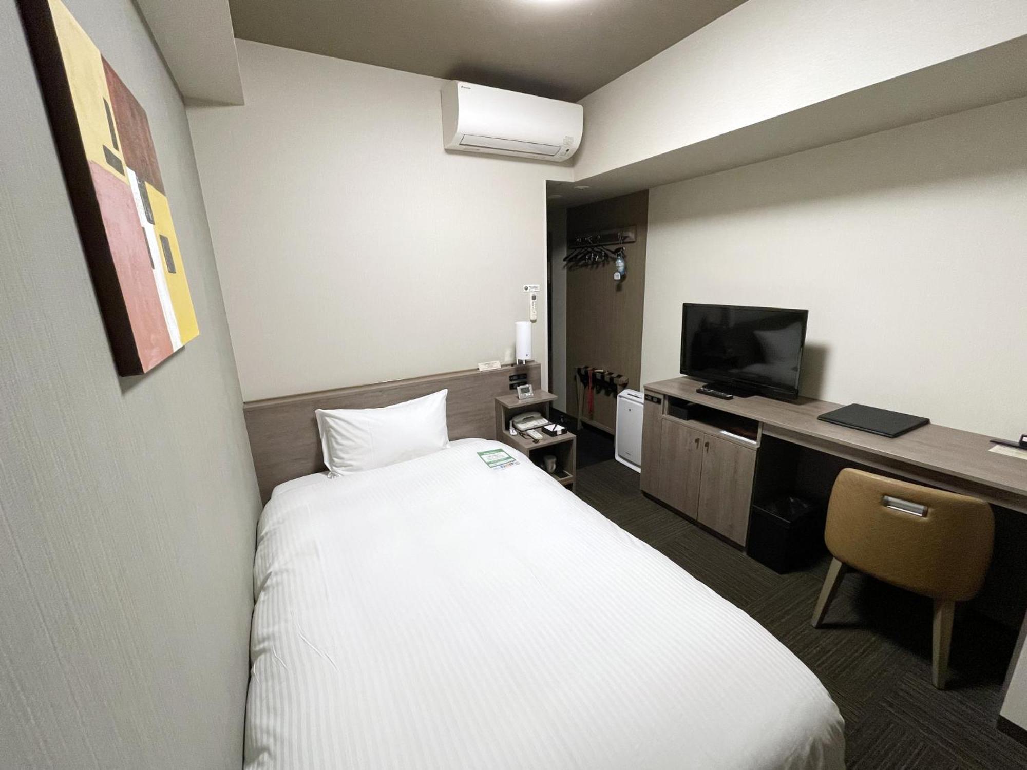 Hotel Route-Inn Osaka Takaishi -Hagoromo Ekimae- מראה חיצוני תמונה
